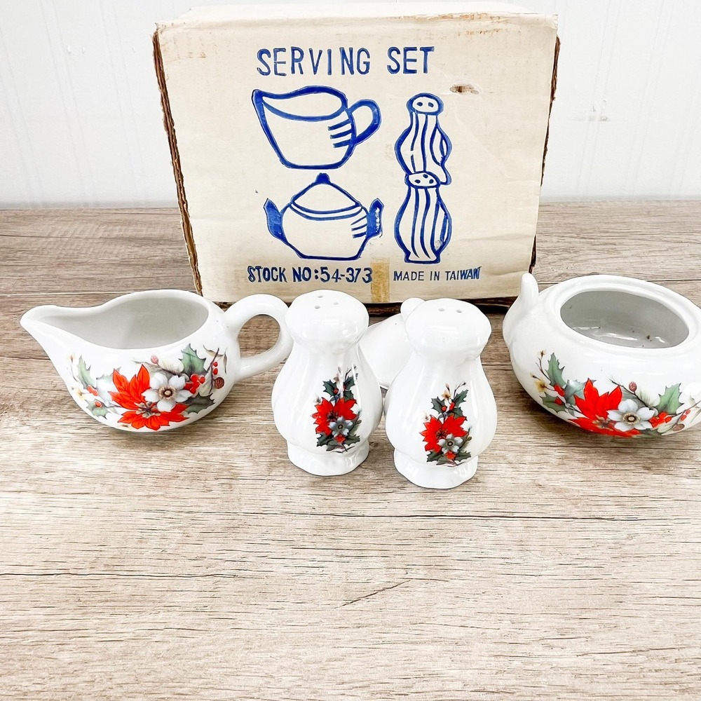 Vintage Poinsettia‎ Ceramic Salt Pepper Shakers Cream Sugar Bowl Set